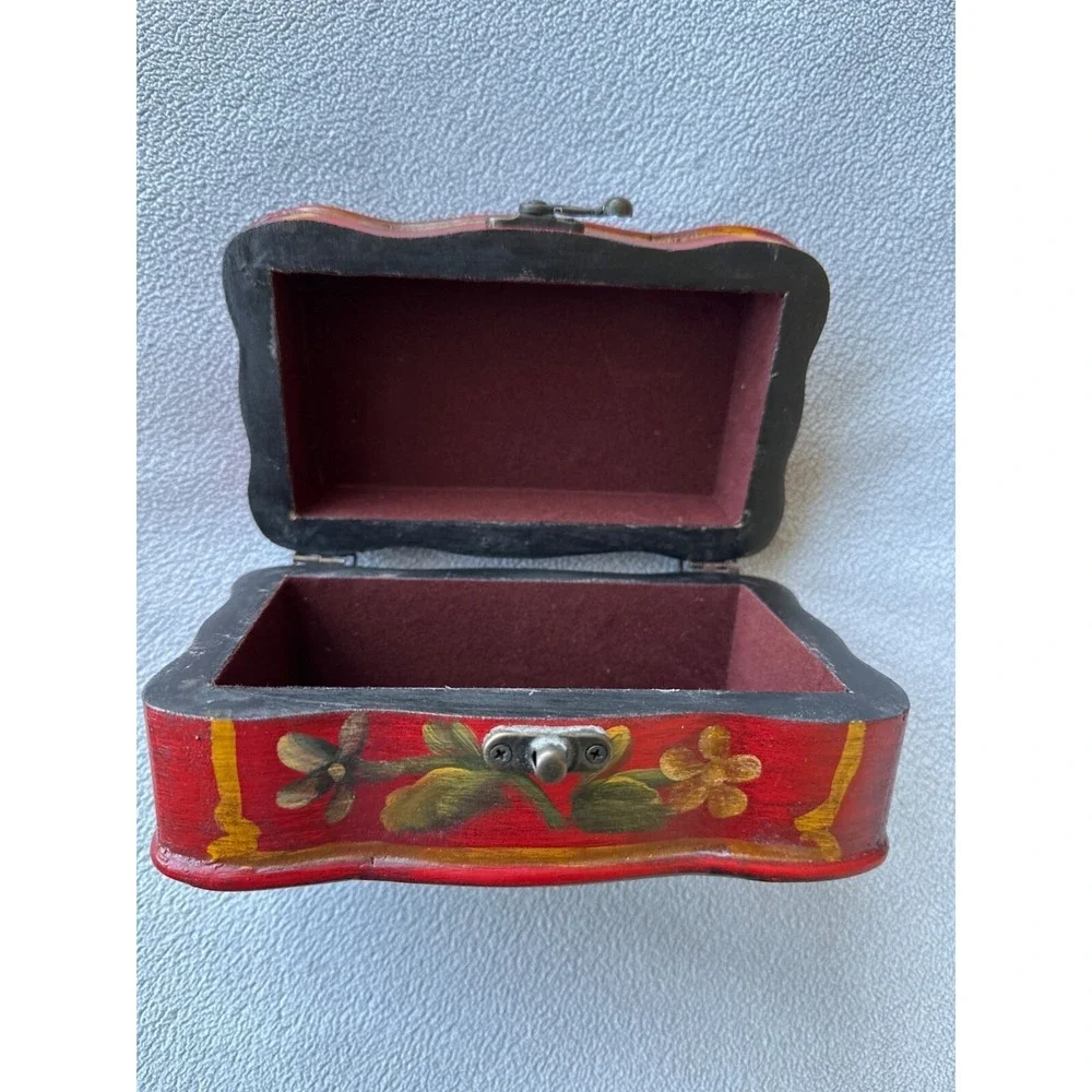 Vintage Box Floral Tole Painted Wooden Jewelry Trinket Box Hinged Lid Red Boho